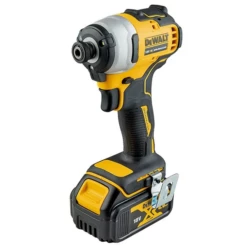 Ensemble Perceuse-visseuse à Percussion DCD709 + Visseuse à Choc DCF809 Dewalt Avec 2 Batteries 18V 4Ah Et Chargeur -Bosch Soldes Boutique 4 66