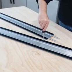 Rail D'extension Kreg KMA2750 Pour Accu-Cut- 127 Cm 12 Rail D'extension Kreg KMA2750 Pour Accu-Cut- 127 Cm -Bosch Soldes Boutique accu3