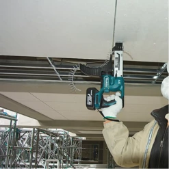 Visseuse Automatique Makita18V DFR550RTJ 2 Batteries 5Ah Chargeur En Coffret Makpac