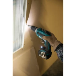 Visseuse Plaque De Plâtre Makita DFS452RTJ Avec Batteries Et Chargeur -Bosch Soldes Boutique dfs452 act01