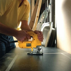 Scie Sauteuse Dewalt 550W DW341K-QS En Coffret -Bosch Soldes Boutique dw341k qs 4