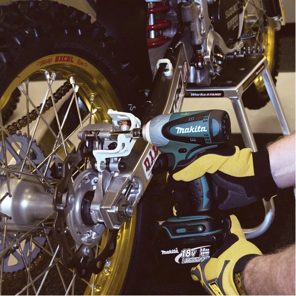 Boulonneuse à Chocs 18 V Li-Ion 230 Nm 0088381076777 Makita DTW251Z 3 Boulonneuse à Chocs 18 V Li-Ion 230 Nm 0088381076777 Makita DTW251Z