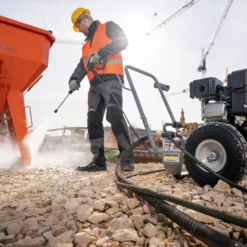 Nettoyeur Haute Pression HD 8/23 G Classic Karcher Débit 800 L/h -Bosch Soldes Boutique p255725 pic3