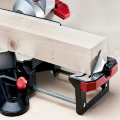 Scie Onglet Et Radiale Metabo KGS 305 M 1600W Diamètre 305 Mm 619305000 -Bosch Soldes Boutique scie metabo kgs 305 m 1600w situation 2